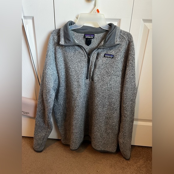 Patagonia sweater - Picture 1 of 3